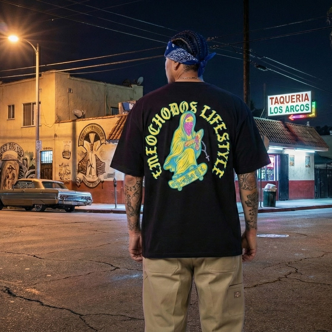 Playera M82 Lifestyle - Virgen Skate Chicano Art Negra