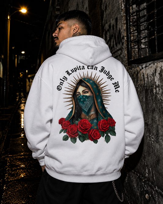 Hoodie Oversize "Only Lupita Can Judge Me" - Blanca | M82