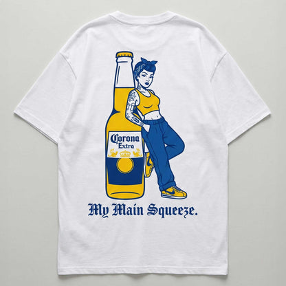 Playera Oversize "My Main Squeeze" Blanca – M82 [RESTOCK DROP 00]
